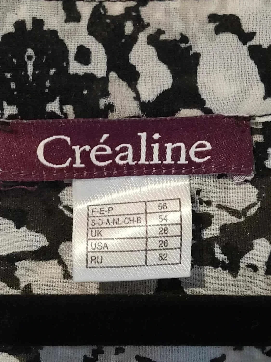 Túnica estampada cinza e preta, tamanho 56, Marca Créaline – photo 3
